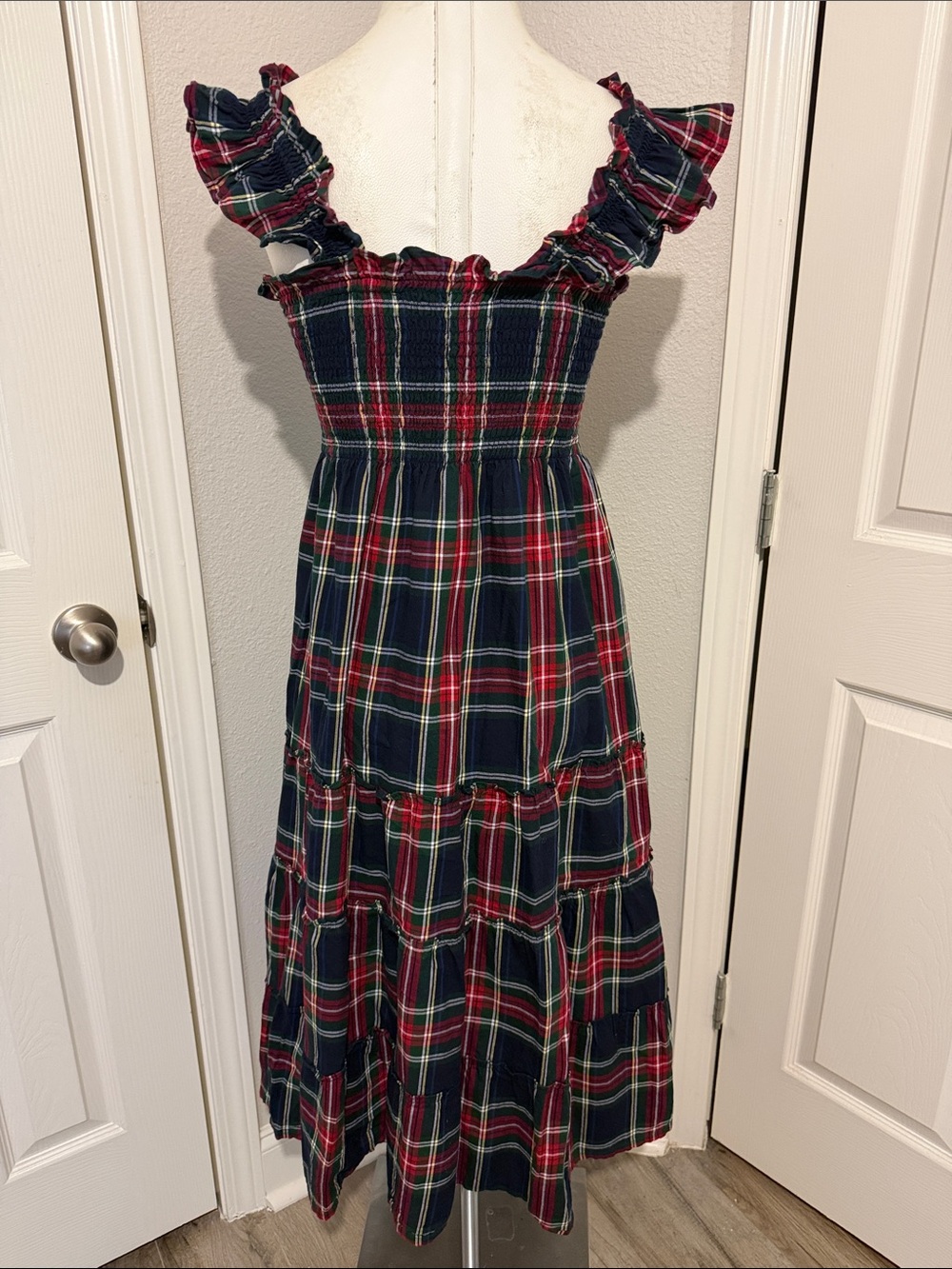Hill House Ellie Midi Nap Dress Navy Tartan Plaid Smocked Ruffle Tiered - Picture 6 of 8